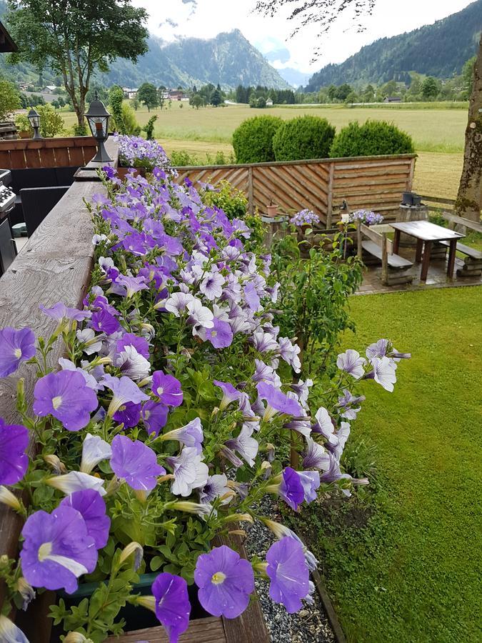 Fruehstueckpension Larson Bad Hofgastein Kültér fotó